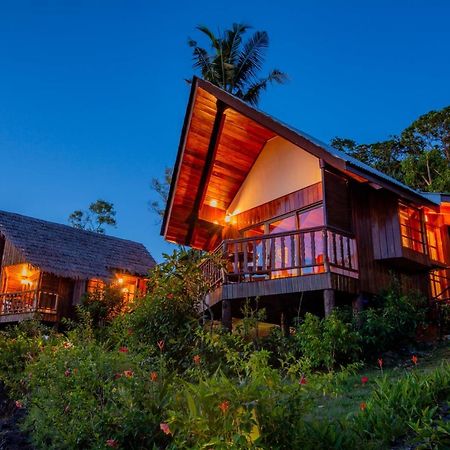 Palau Carolines Resort Koror Exterior photo