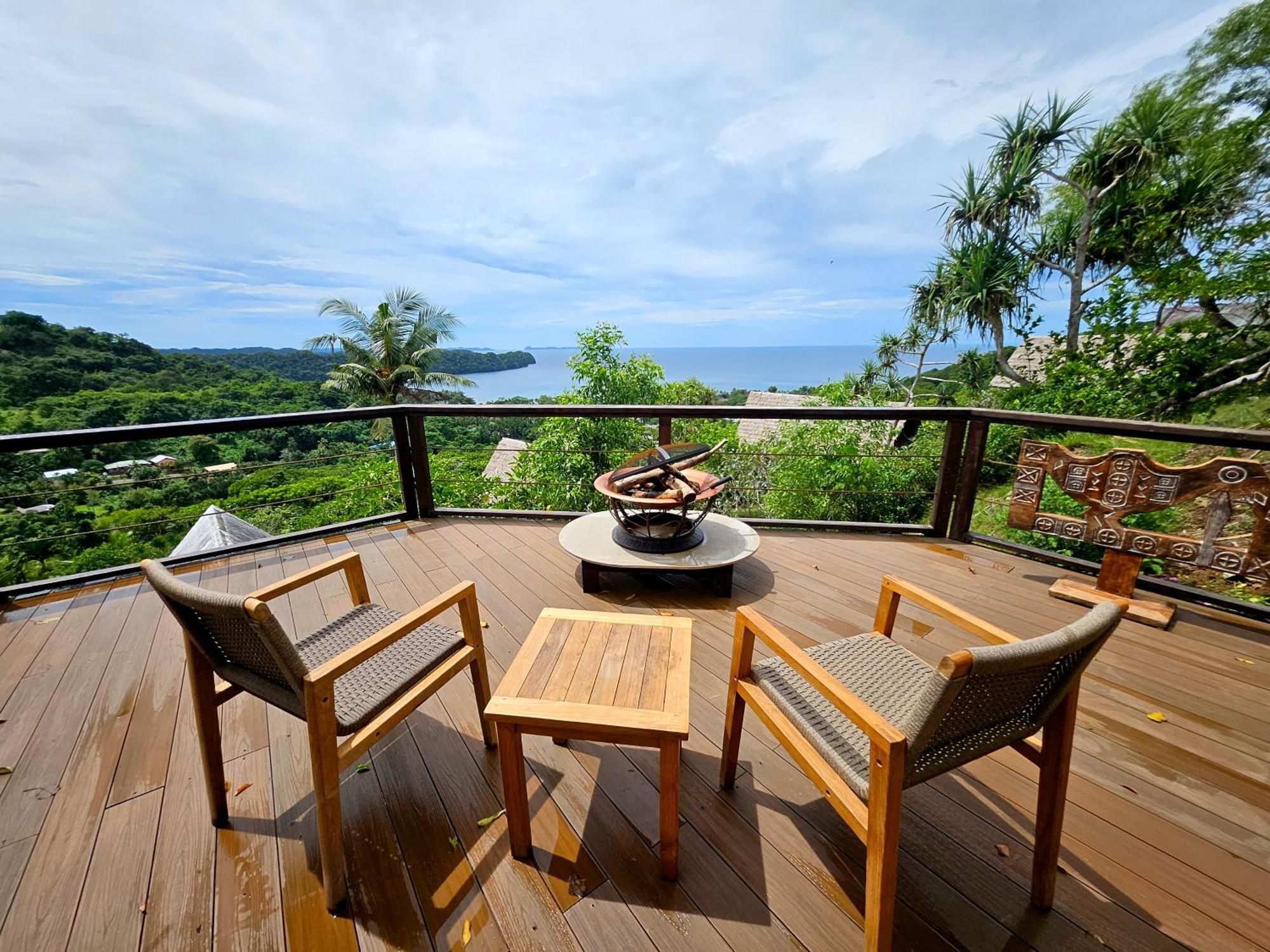 Palau Carolines Resort Koror Exterior photo