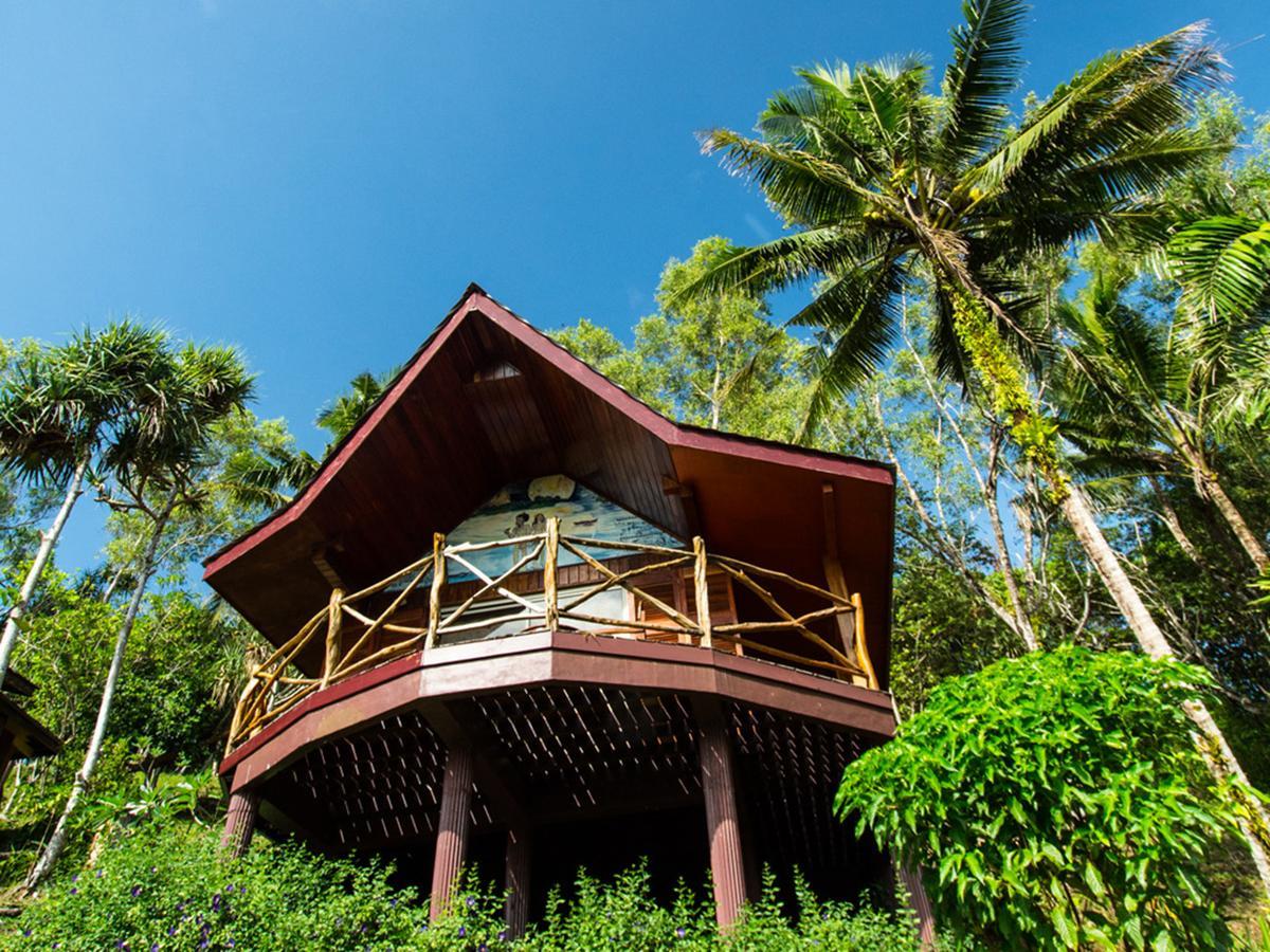 Palau Carolines Resort Koror Exterior photo